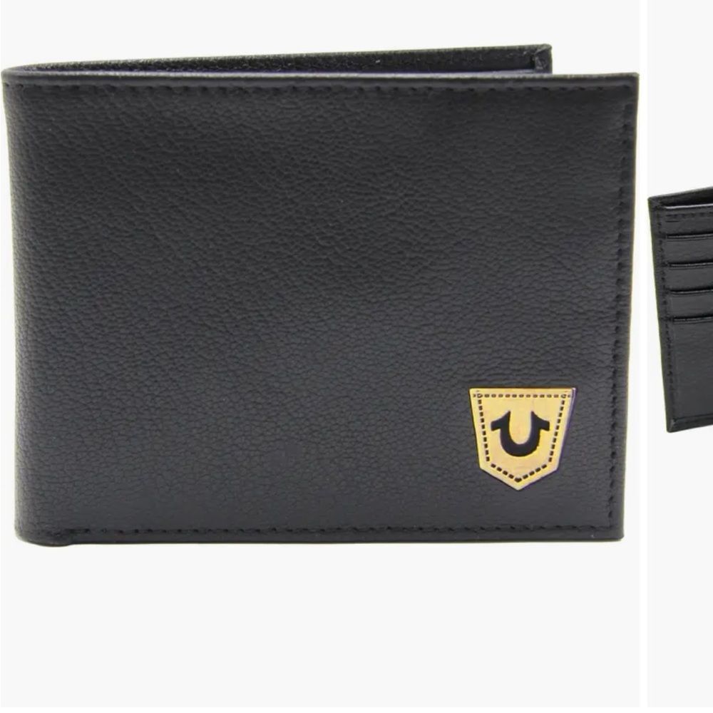 NWT True Religion woody Black‎ Leather Wallet